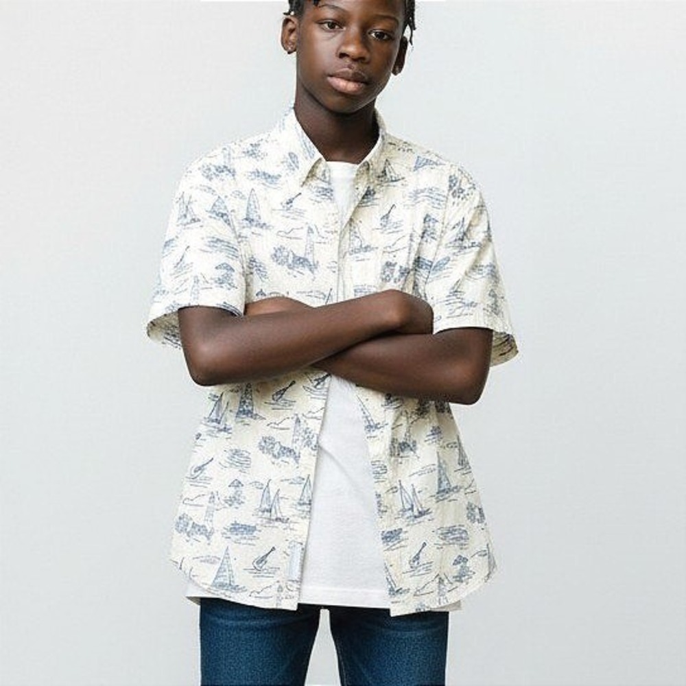 Vineyard Vines Boys White Blue Nautical Sailboat Lighthouse Button Down Shirt M